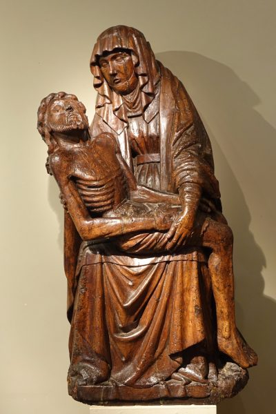 SCULPTURE PIETA 11 LA CREDENCE ANTIQUAIRE PARIS ANTIQUE STORE PARIS FRANCE